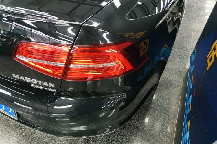 Used Volkswagen Magotan 2019 280TSI DSG Leading Model China VI Standard
