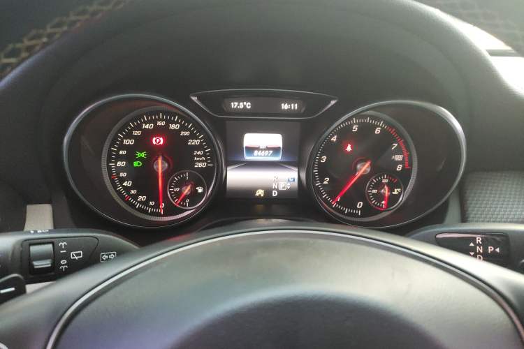 Used Mercedes-Benz GLA 2017 GLA 200 Fashion Model