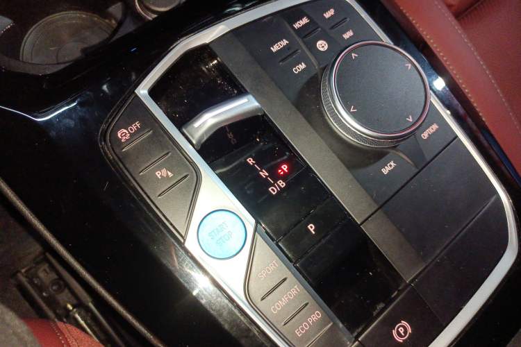 Used BMW iX3 2023 Leading Model
