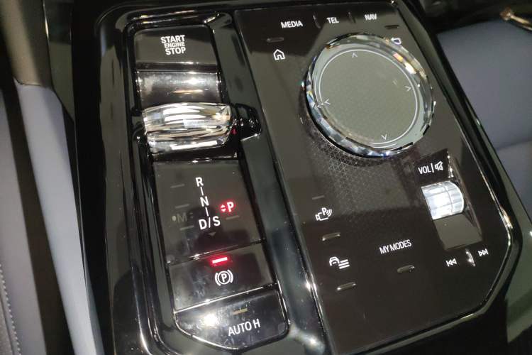 Used BMW 5 Series 2025 530Li Luxury Edition M Sport Package
