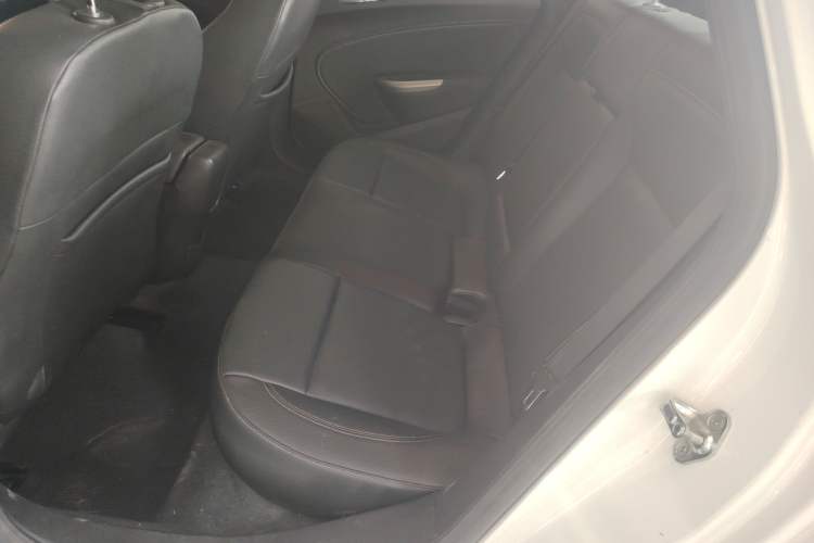 Used Buick GT 2014 XT 1.6L Automatic Fashion Edition
