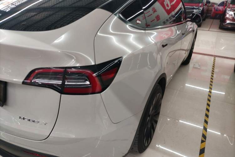 Used Tesla Model Y 2022 Rear-Wheel-Drive Version
