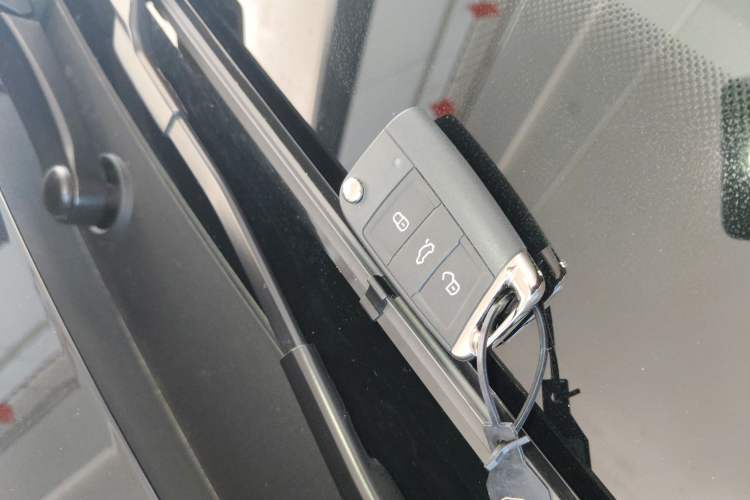 Used Volkswagen Passat 2026 Model, Outstanding 380TSI Xingkong Longteng Edition
