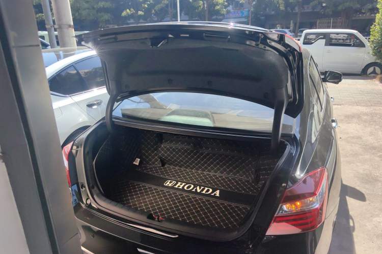 Used Honda Accord 2016 Hybrid 2.0L Rui Ling Edition