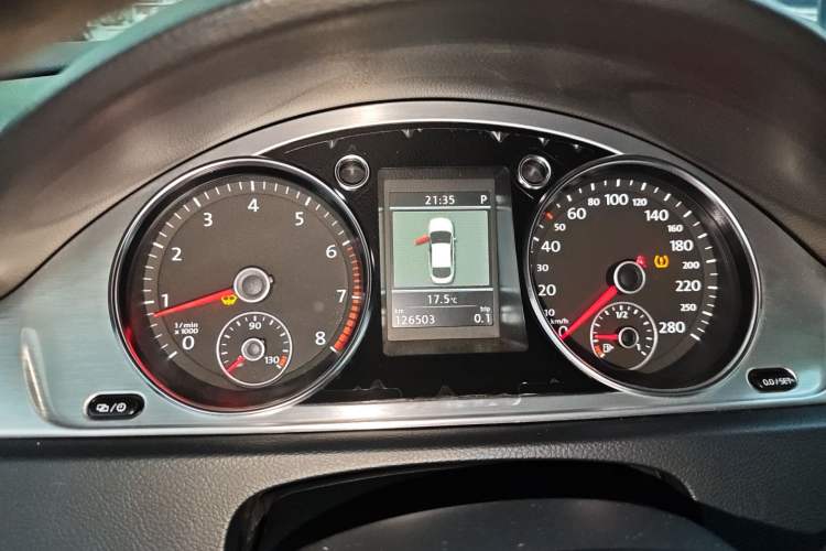 Used Volkswagen FAW-Volkswagen CC 2013 1.8TSI Luxury Model
