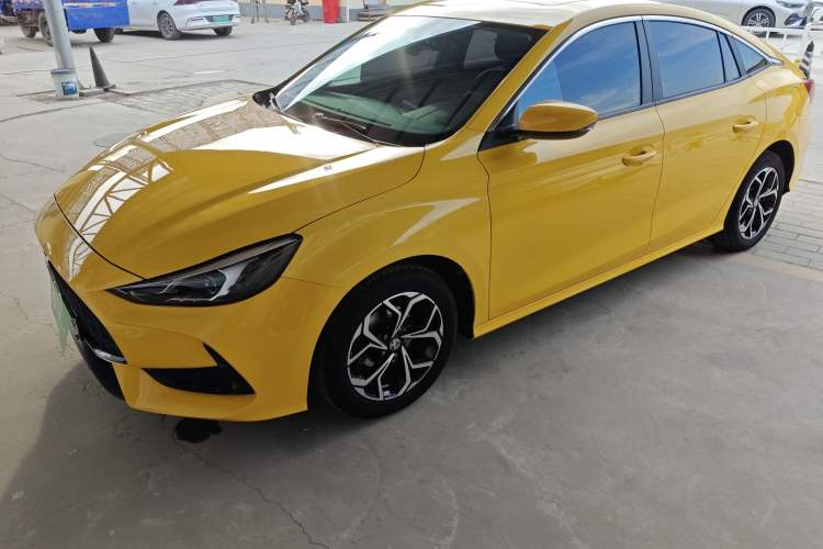 Used MG 5 2021 180 DVVT Manual Youth Luxury Edition