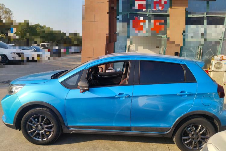 Used Geely Auto Vision X3 2021 PRO 1.5L CVT Deluxe Model
