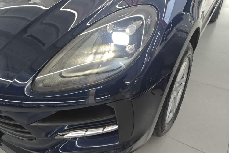 Used Porsche Macan 2018 Macan 2.0T