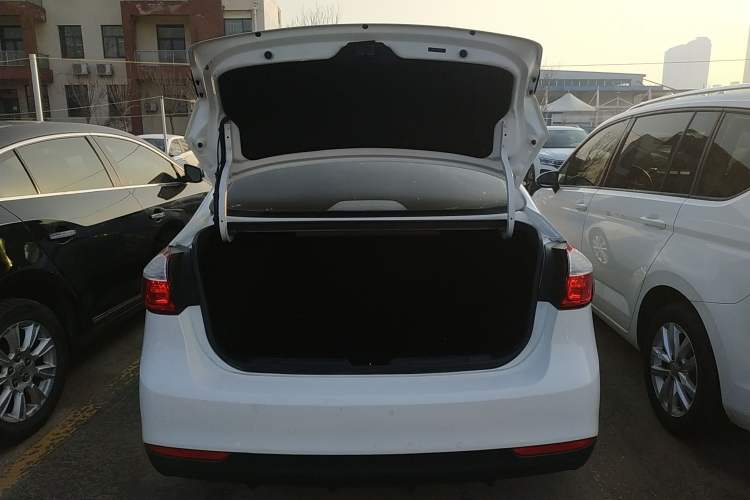 Used Kia K3 2016 1.6L Manual GLS
