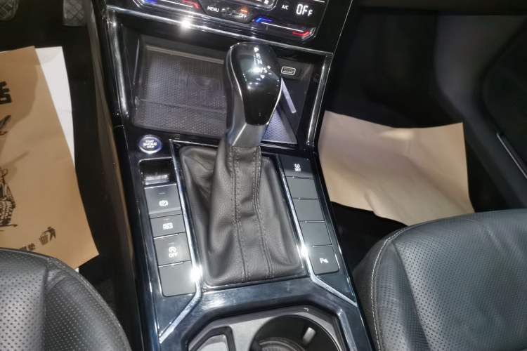 Used Volkswagen Passat 2021 330TSI Luxury Edition