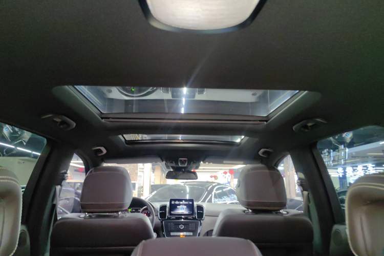 Used Mercedes-Benz GLE 2019 GLE 400 4MATIC Exclusive Edition
