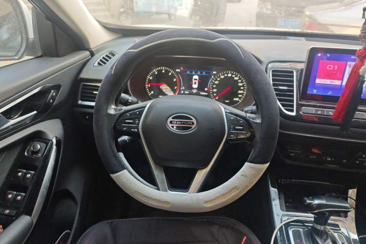 Used FAW Senya R9 2018 1.2T Automatic Luxury Smart Edition
