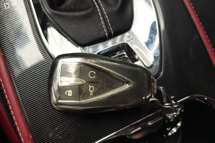 Used Oshan X5 2021 1.5T DCT Prestige Edition
