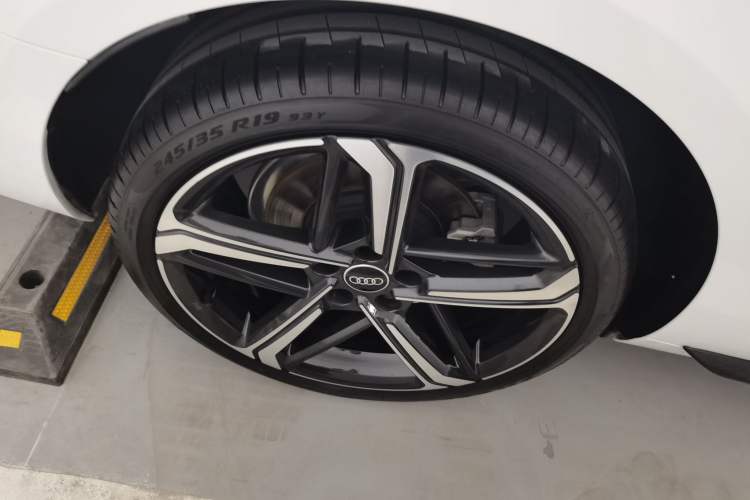 Used Audi A4L 2024 40 TFSI Luxury Dynamic Edition