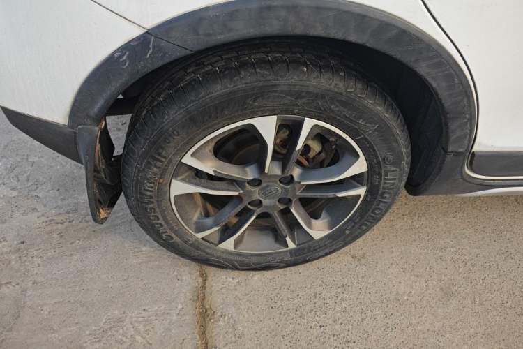 Used Geely Auto Vision X3 2019 Upgraded Model 1.5L CVT Prestige Version
