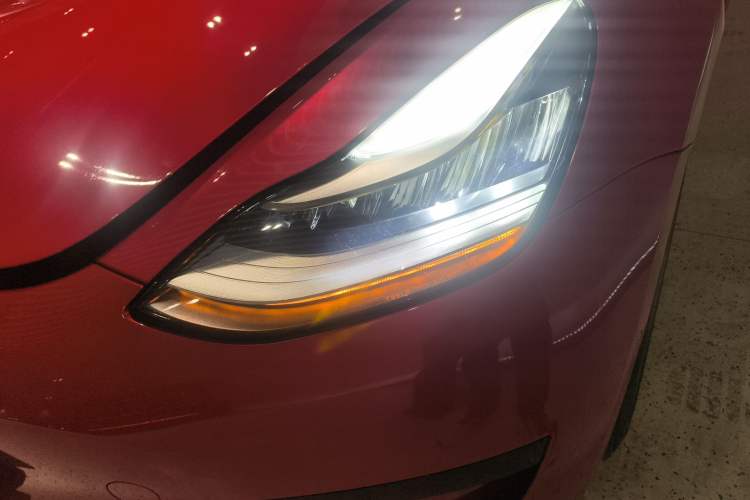 Used Tesla Model 3 2019 Standard Range Rear-Drive Upgraded Version
