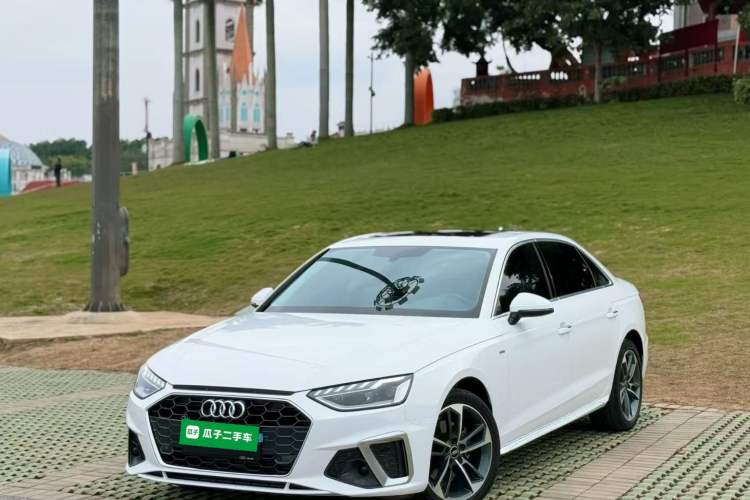 Used Audi A4L 2022 40 TFSI Fashion Dynamic Model
