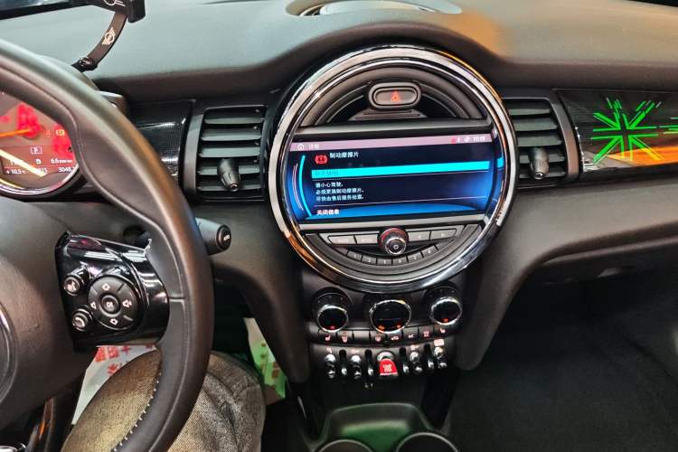 Used  MINI 2018 1.5T COOPER CABRIO Artist
