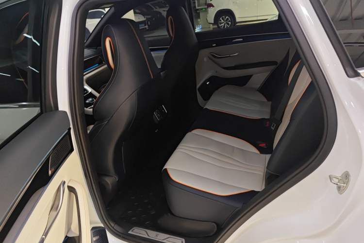 Used BYD Song PLUS New Energy 2023 Champion Edition DM-i 110KM Flagship Model
