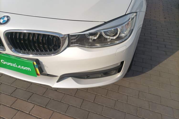 Used BMW 3 Series GT 2013 320i Leading Model
