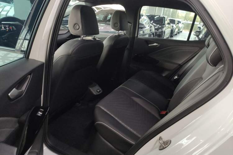 Used Volkswagen ID.3 2024 Outstanding Edition
