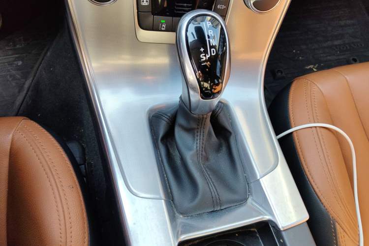 Used Volvo S60 2018 S60L T5 Intelligent Drive Progressive Edition