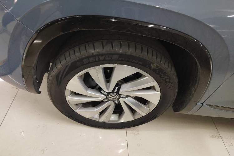 Used Volkswagen Tayron X 2020 330TSI Two-Wheel Drive Luxury Smart Connectivity Version