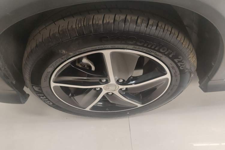 Used Honda Vezel 2020 1.5L CVT Luxury Edition
