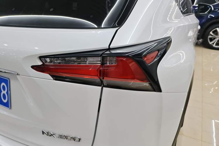 Used Lexus NX 2015 200 Front-Wheel Drive X-Trail SE Edition