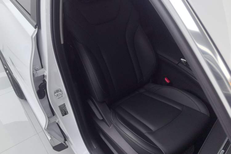 Used Chery Tiggo 8 PLUS 2024 Champion Edition 290TGDI DCT Hao Yue Version 5 Seats