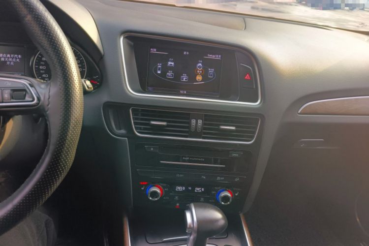 Used Audi Q5 2015 40 TFSI Comfort Model