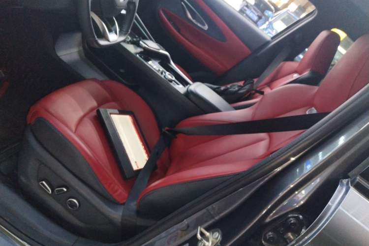 Used Changan UNI-T 2020 1.5T Flagship Version