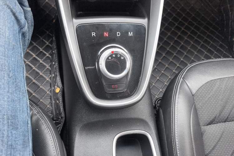 Used Baojun 510 2017 1.5L Automatic Fashion Model