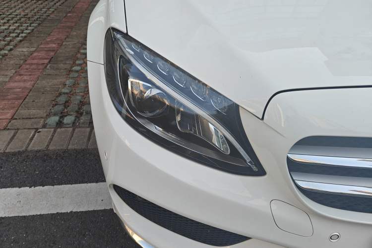 Used Mercedes-Benz C-Class 2017 C 200 L Sport Edition
