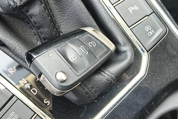 Used Volkswagen Passat 2017 330TSI DSG Prestige Edition
