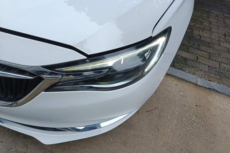 Used Buick Excelle GX 2018 18T Automatic Flagship Model
