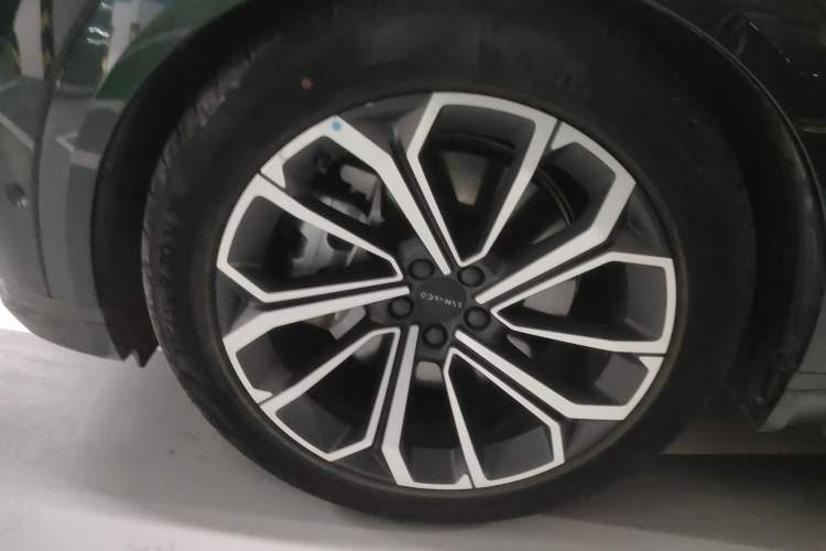 Used Lynk & Co 09 EM-P 2024 2.0TD EM-P Four-Wheel Drive ULTRA Six-Seater