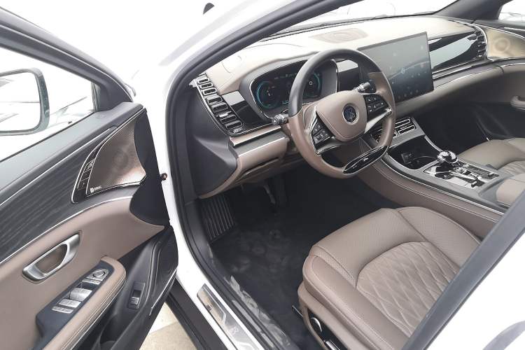 Used BYD Han 2020 EV Four-Wheel Drive High-Performance Flagship Model
