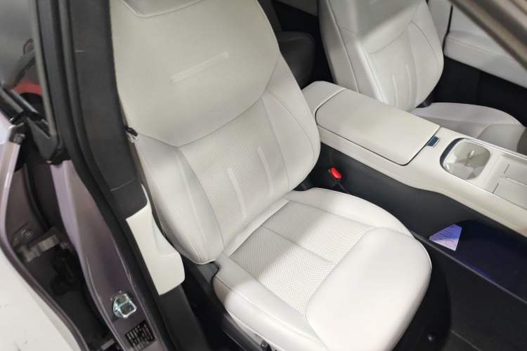 Used XPeng G6 2025 625 Long-Range Max Flagship Edition
