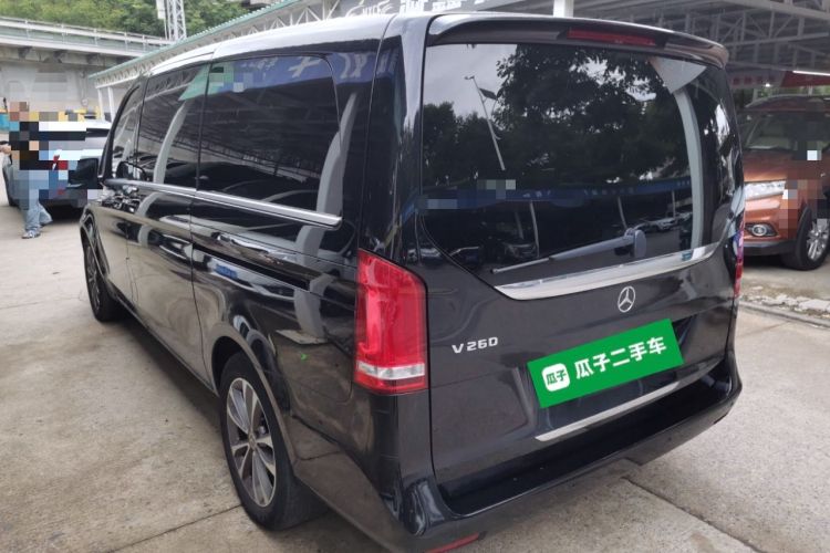 Used Mercedes-Benz V-Class 2020 V 260 Avantgarde Edition
