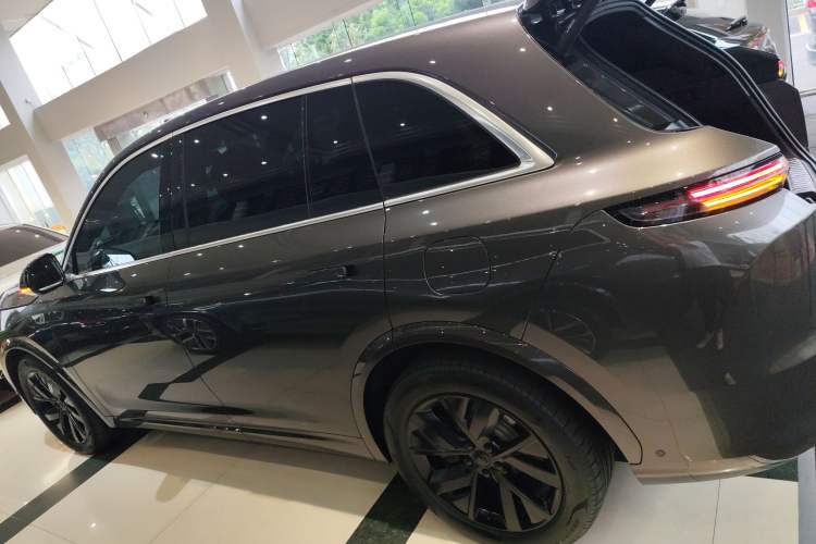 Used Li Auto L7 2023 Pro Model
