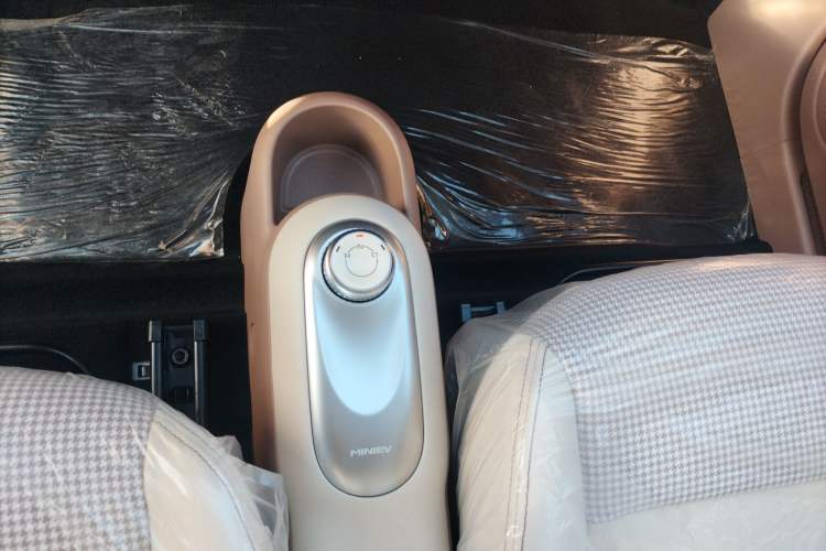 Used Wuling Hongguang MINIEV 2025 Four-Door Version Advanced Edition