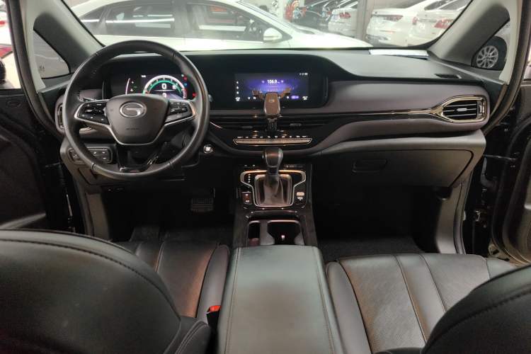 Used GAC Trumpchi M6 2024 MAX 270T WDCT Luxury Edition