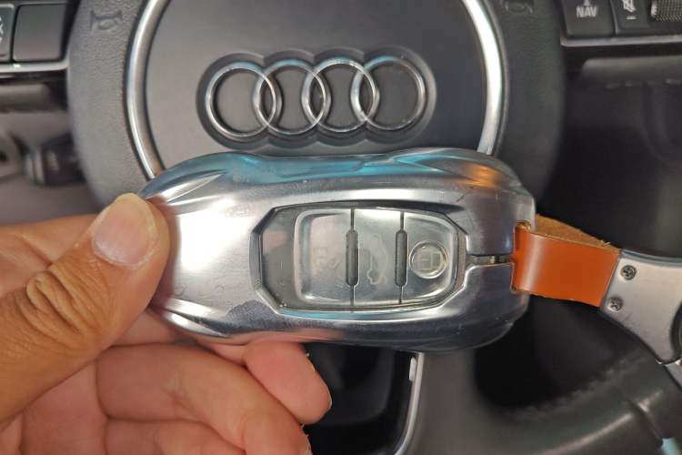 Used Audi Q5 2017 Plus 40 TFSI Technology Model