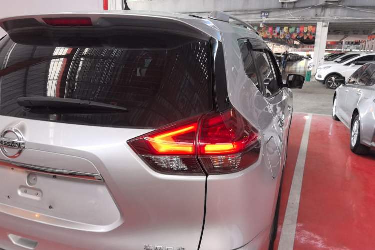 Used Nissan X-Trail 2017 2.0L CVT Comfort Edition 2WD
