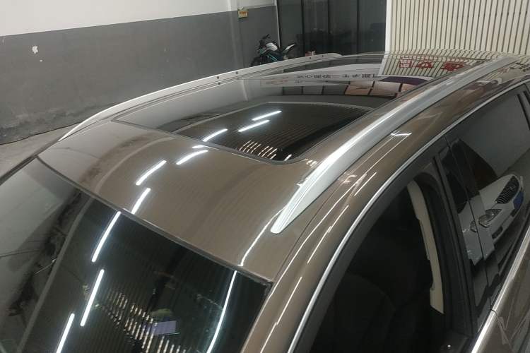 Used Buick Envision 2018 20T Two-Wheel-Drive Elite Model
