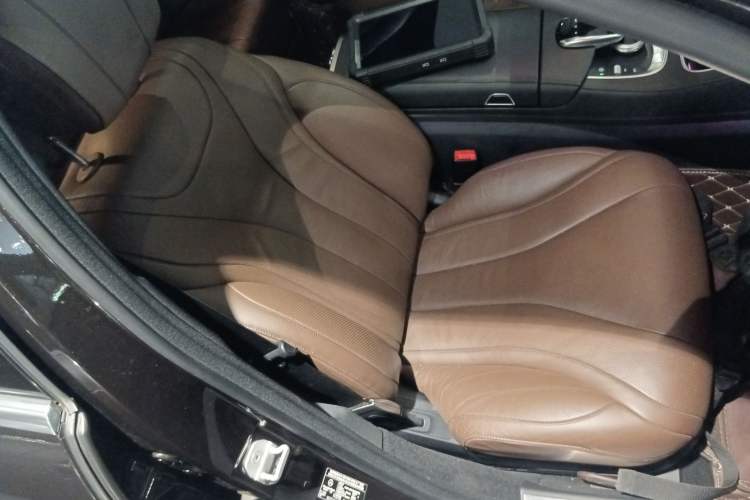 Used Mercedes-Benz S-Class 2014 S 320 L Business Model
