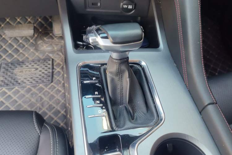 Used Changan CS75 PLUS 2022 Classic Edition 1.5T Automatic Pioneer Model
