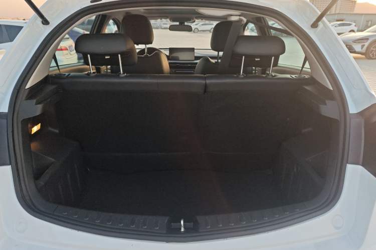 Used Geely Auto Vision X3 2021 PRO 1.5L CVT Deluxe Model
