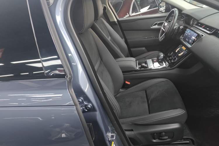 Used Land Rover Range Rover Velar 2021 P250 model